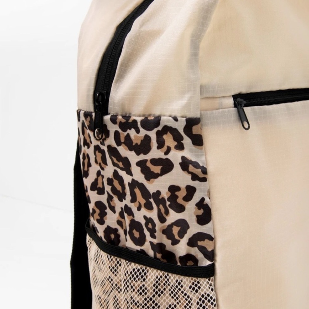 08 APL Packable Backpack Leopard - Picture 7 of 13